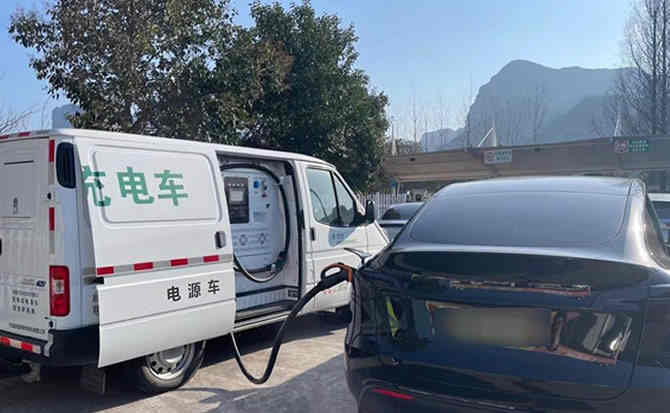 大厂汽车搭电
